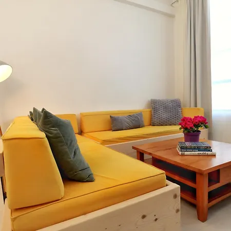 Old Town Apartment